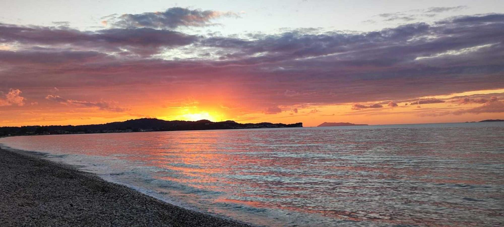 Agapi Studio Acharavi A 50M De La Mer, 400M Du Centre Ville Екстериор снимка